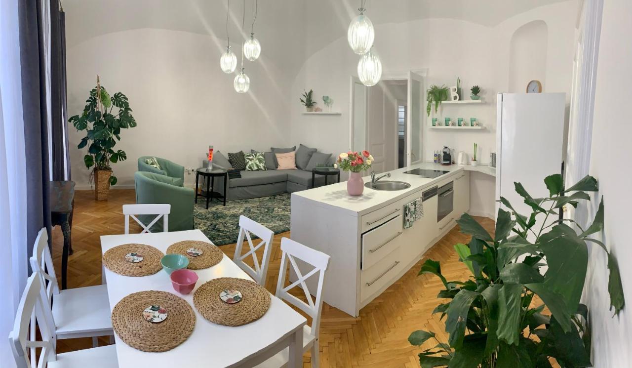 Forst-Haz Apartman Eger Exterior photo